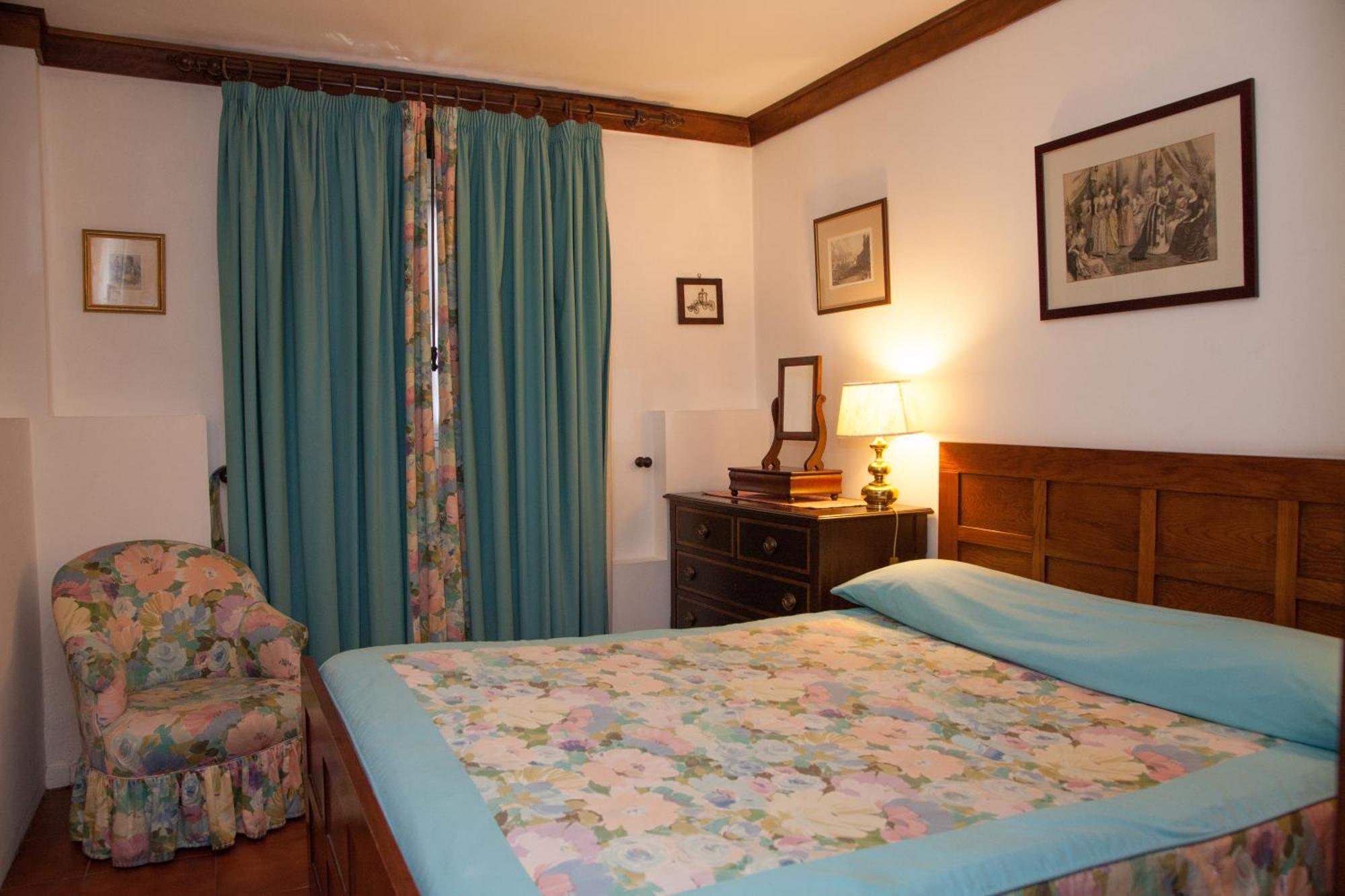 Budget Double Room,1557385624:JPEG